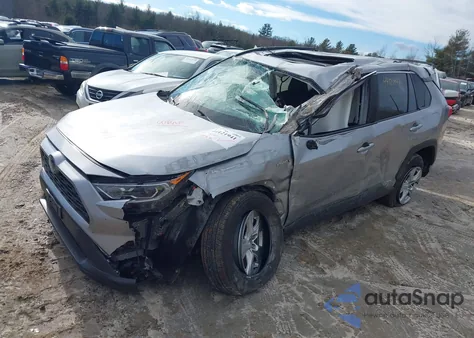 2020 Toyota Rav4 Hybrid Xle z USA, uszkodzony, nr VIN 4T3R6RFV9LU001595